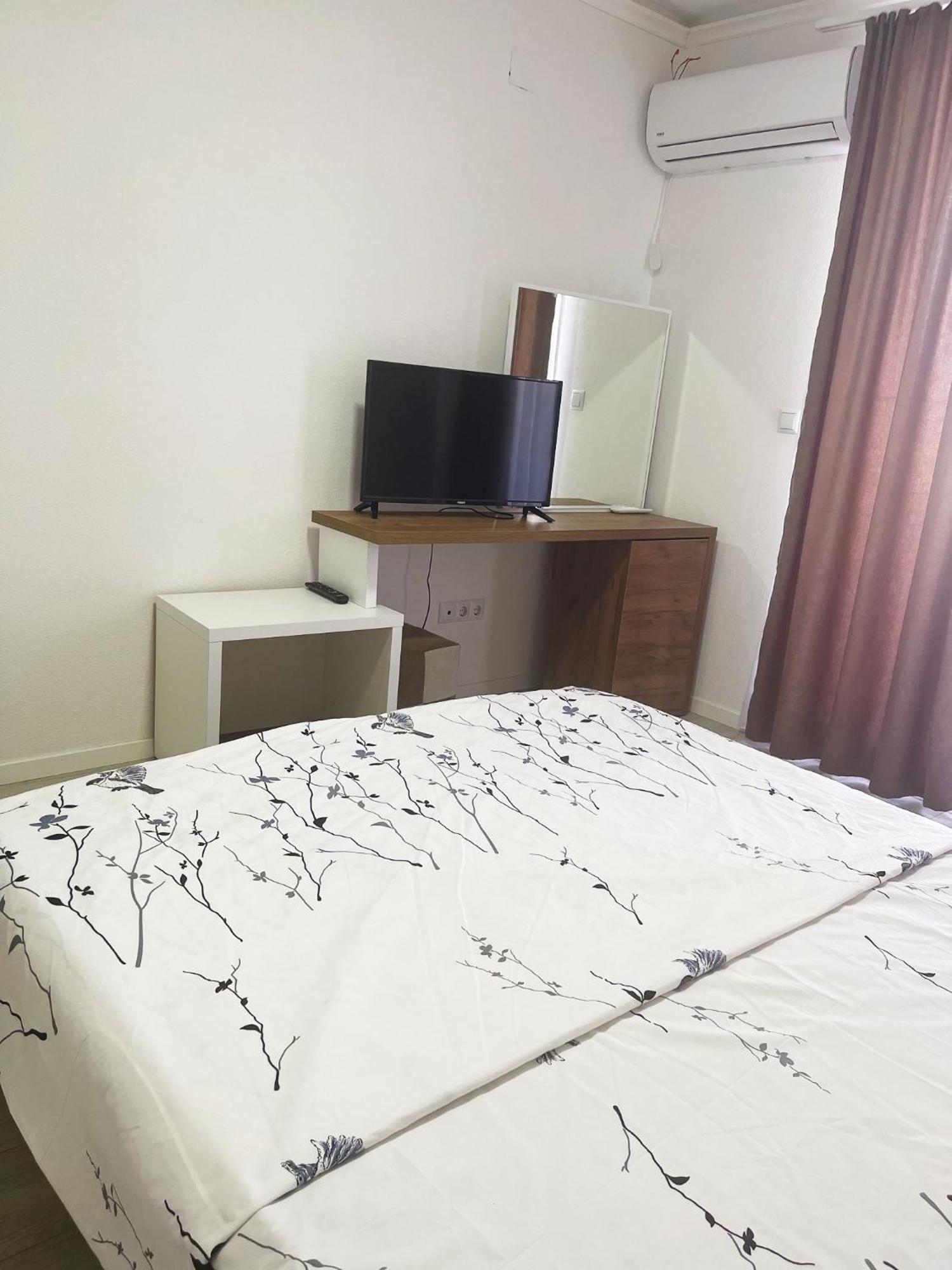 Infinity Plaza Hotel Gjakova Luaran gambar