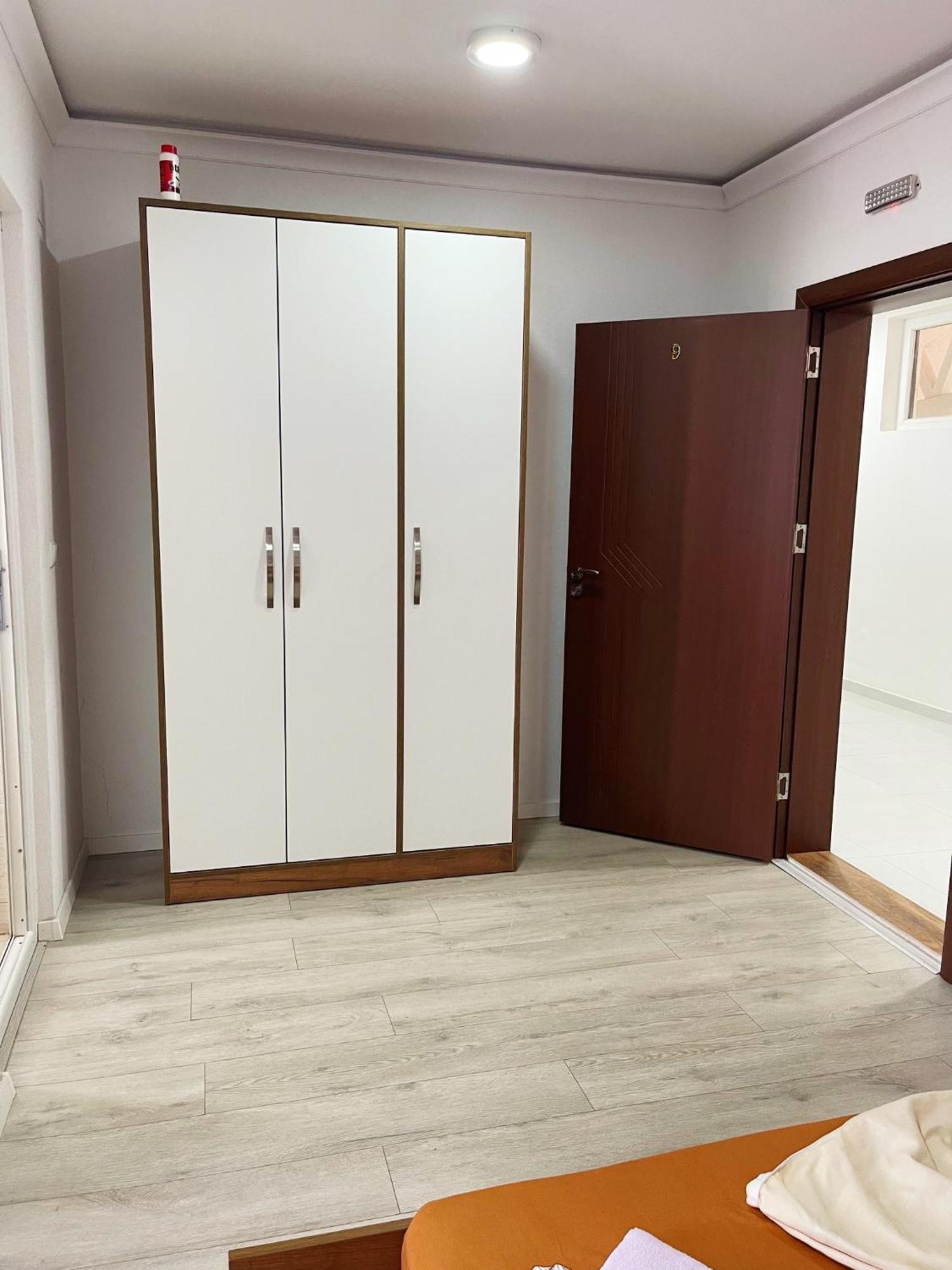 Infinity Plaza Hotel Gjakova Luaran gambar