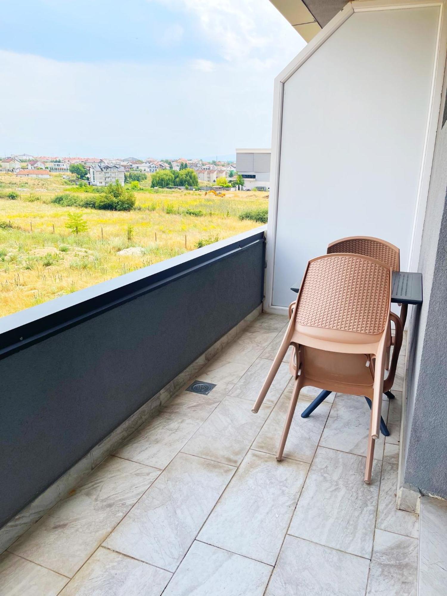 Infinity Plaza Hotel Gjakova Luaran gambar