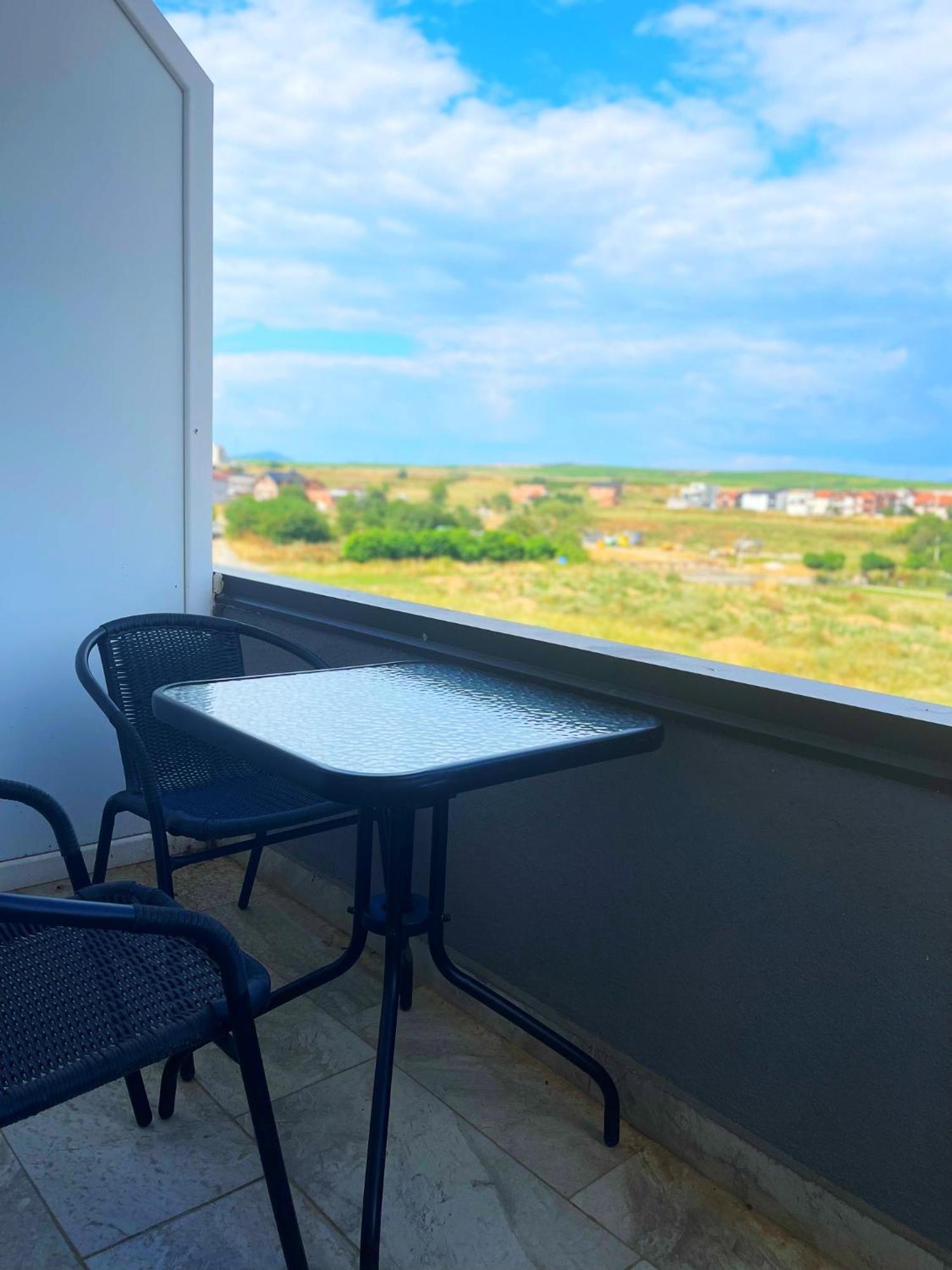 Infinity Plaza Hotel Gjakova Luaran gambar